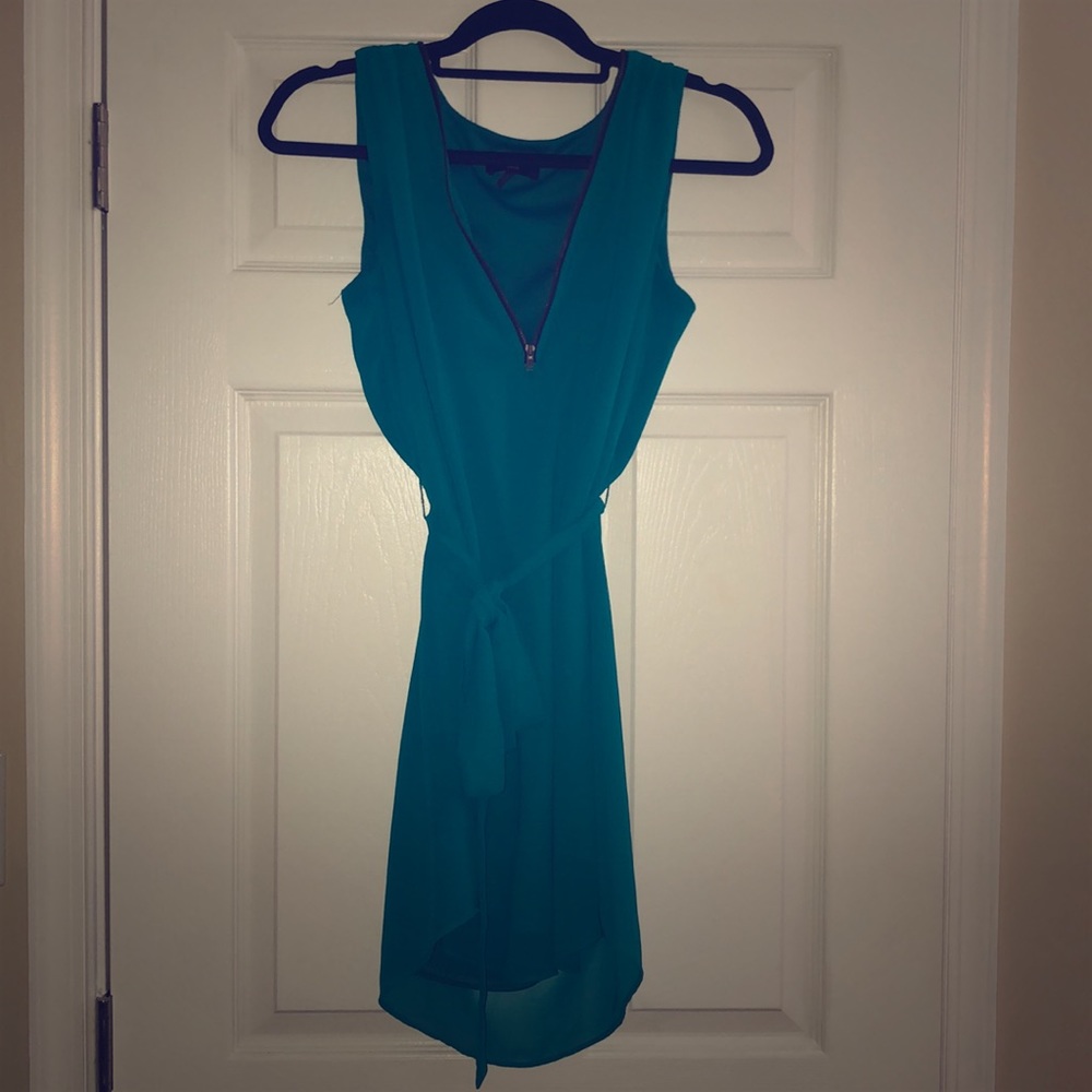 Turquoise mid-length dress
